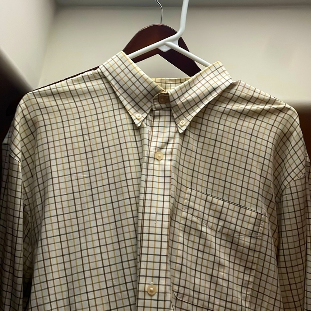 GREAT Condition! Cutter and Buck Button Down